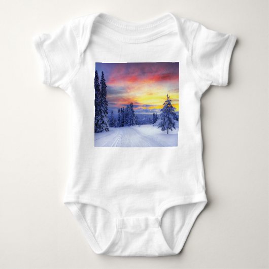 Winterlandschaft Baby Strampler (Vorderseite)