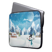 Winterlandschaft im Abend mit Schnee bedeckt Laptopschutzhülle (Vorderseite Links)