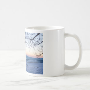 Winterlandschaft in Deutschland am Morgen Kaffeetasse