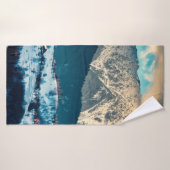 Winterlandschaft in Karpaten. Bran, Rom Badehandtuch (Badehandtuch)