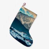 Winterlandschaft in Karpaten. Bran, Rom Kleiner Weihnachtsstrumpf (Vorderansicht (hängend))