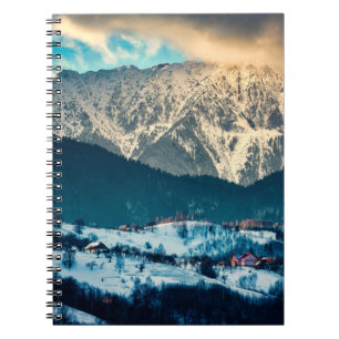 Winterlandschaft in Karpaten. Bran, Rom Notizblock