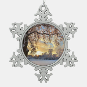 Winterlandschaft in Lettland Schneeflocken Zinn-Ornament