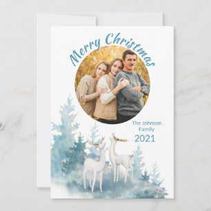 Winterlandschaft mit Hirschweihnachtsfamilien-Foto