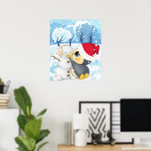 Winterlandschaft mit Pinguin und Schneemann Poster (Heimbüro)