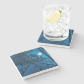 Winterlandschaft mit schneebedecktem Pinienwald Steinuntersetzer (Seitenansicht)