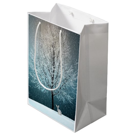 Winterlandschaft Mittlere Geschenktüte (Rückseite Schrägansicht)