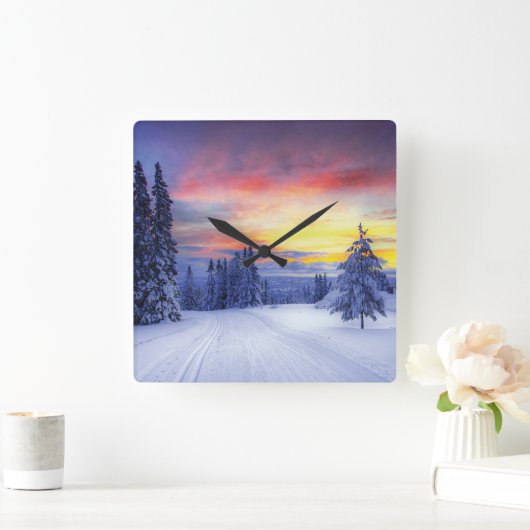 Winterlandschaft Quadratische Wanduhr (Zuhause)