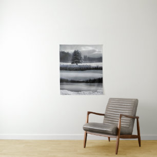 Winterlandschaft und Baum, Schwarz und Weiß - Kuns Wandteppich