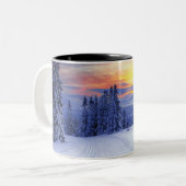 Winterlandschaft Zweifarbige Tasse (Vorderseite Links)