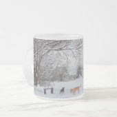Winterlandschaftsbild mit Schneehunden Mattglastasse (Vorderseite Links)