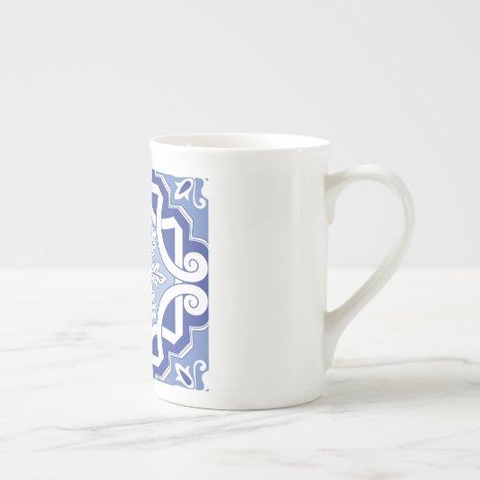 Winterleaf Scroll Porzellantasse (Rechts)