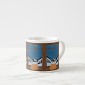 Winterliche Espressotasse mit Schneekugelszene (Vorderseite Rechts)