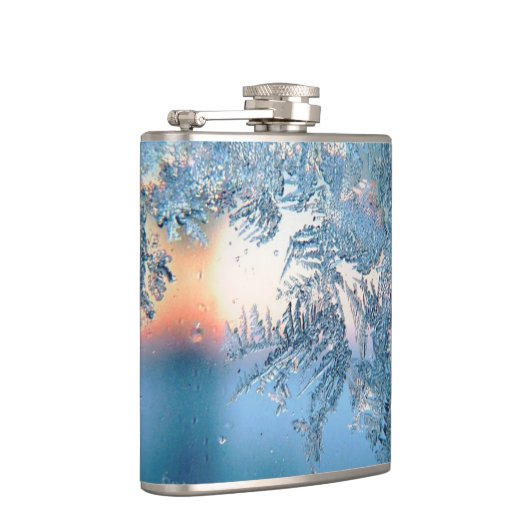 Winterliches Sonnenlicht durch gefrorene Eiskrista Flachmann (Rechts)