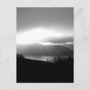 Winterlicht: Derwentwater Postkarte