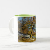 Wintermorgen Zweifarbige Tasse (Vorderseite Links)