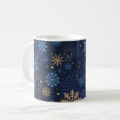 Winternacht: Blaues Schneeflockenmuster. Kaffeetasse (Vorderseite Links)