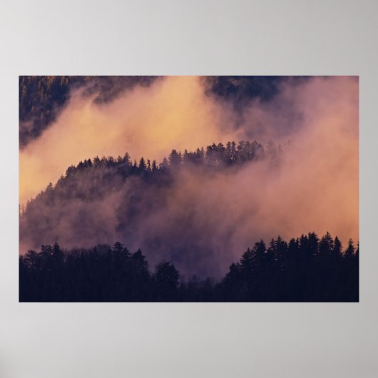 Winternebel im Tal bei Sonnenuntergang von Morton Poster (Vorne)