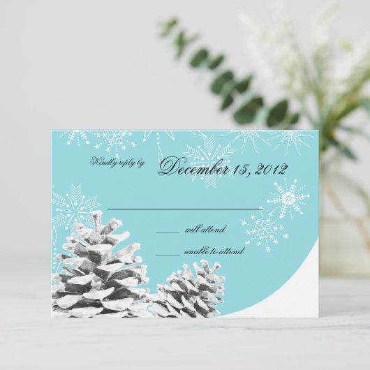 Winterpinecone und Schneeflocken RSVP Karte (Stehend Vorderseite)