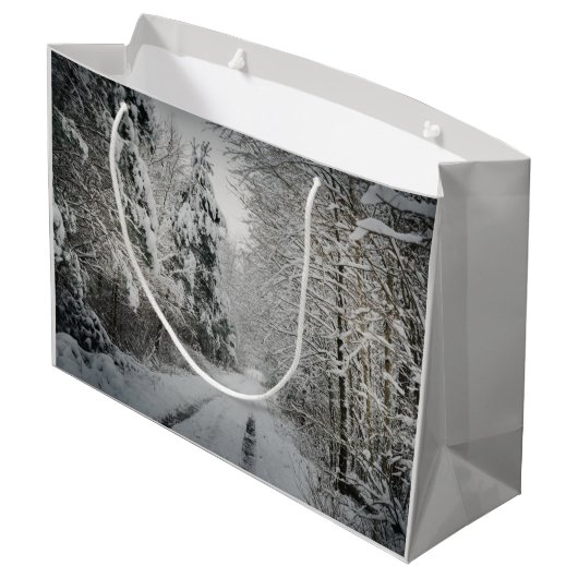 Winterreise durch das Wald Große Geschenktüte (Rückseite Schrägansicht)