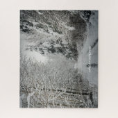 Winterreise durch das Wald Puzzle (Vertikal)
