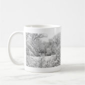 Winterschnee am Huron River Kaffeetasse (Links)