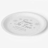 Winterschnee in Liebe Bachelorette Pappteller (Schrägansicht)