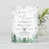 Winterschnee in Liebe Silver Snowflake Brautparty Einladung (Stehend Vorderseite)