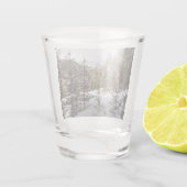 Winterschneebergszene in Montana Schnapsglas (Rückseite)
