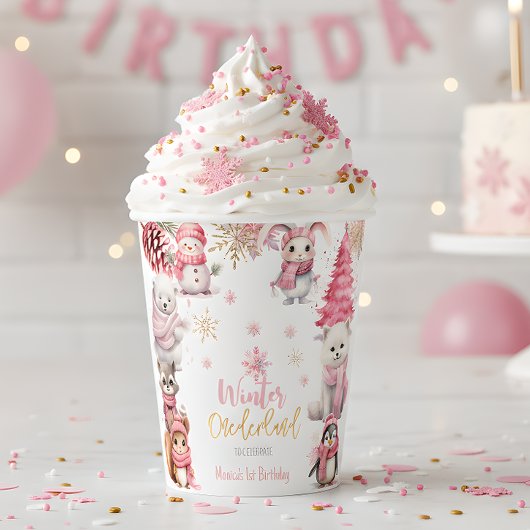 Winterschneeflocken im Glitzer der Nationalstaaten Pappbecher