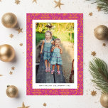 Winterschneeflocken, Weihnachts-Foto, Glücklich Feiertagspostkarte<br><div class="desc">Diese lustige Holiday Postkarte zeigt Ihr Foto inmitten eines Doodle-Schneeflockenrahmens. (Verändern Sie den Rahmen und die Schneeflocken ganz einfach an Ihr Foto) Die Rückseite bietet eine individuelle Nachricht und Rücksendeadresse. So eine lustige und einzigartige Ferien-Postkarte,  die sicher ist,  Lächeln an Freunde und Familie zu liefern.</div>