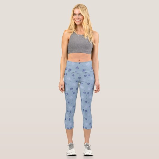 Winterschneeflockenmuster Capri Leggings (Vorderseite)