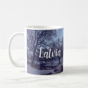 Winterschneepark im Abend Kaffeetasse