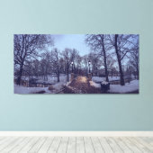 Winterschneepark im Abend Leinwanddruck (Insitu (Holzboden))
