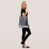 Winterschneeszene der Nachbarin Tasche (Am Model)