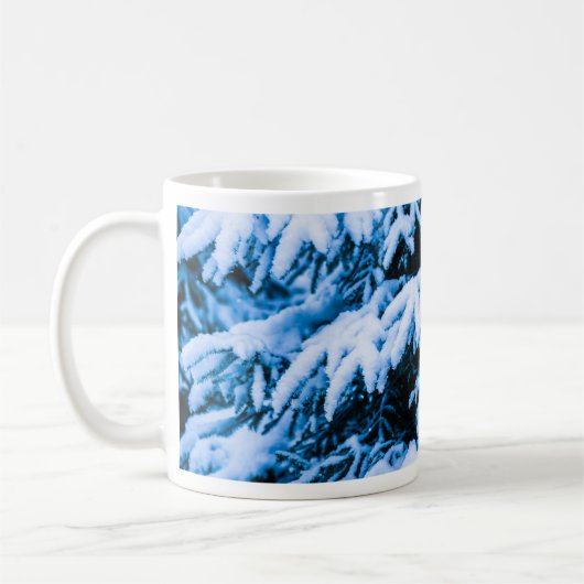 Winterschneeweihnachtsbaum Kaffeetasse (Links)
