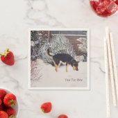 Winterschneewelt mit niedlichem Schwarz und Bräunl Serviette (Beispiel)