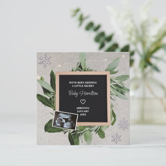 Winterschwangerschaft Kleines geheimes Snowflake-S Ankündigung (Stehend Vorderseite)