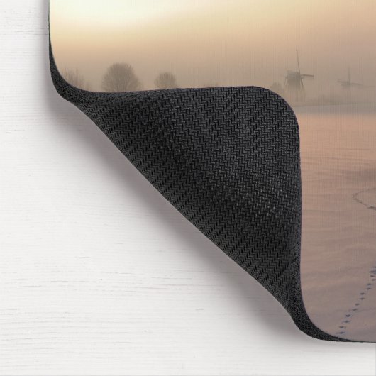 Wintersonnenaufgang im niederländischen mousepad (Ecke)