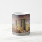 Wintersonnenszene an der Calgary Skyline Kaffeetasse (Mittel)