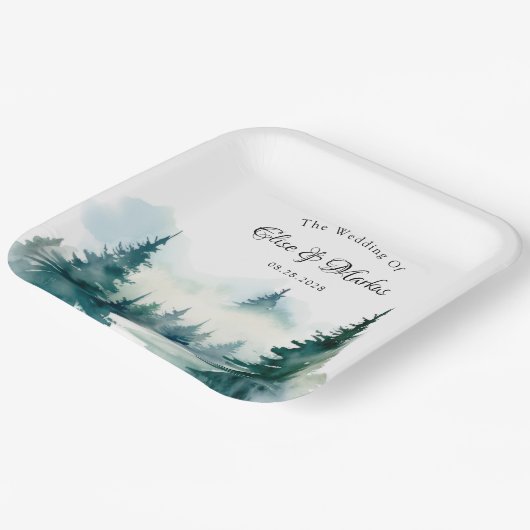 Winterspruce Weihnachtsbaumlandschaft Hochzeit Pappteller (Gewinkelt)