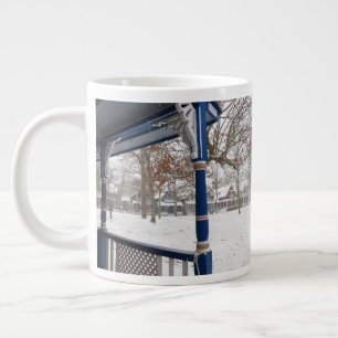 Wintersturm in Hütte City - Martha's Vineyard Jumbo-Tasse