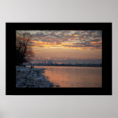 Wintertime River Sunset Poster (Vorne)