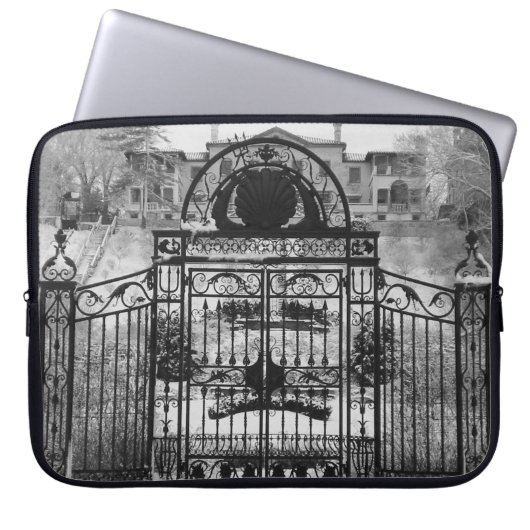 Wintertor Laptopschutzhülle (Vorderseite)