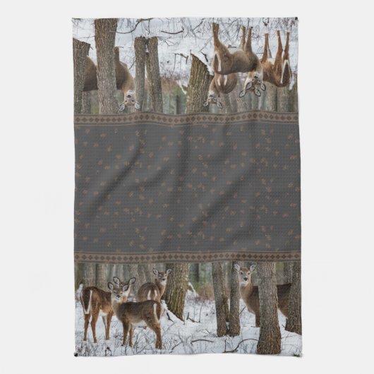 Wintertruhe und Pinecones Geschirrtuch (Vertikal)