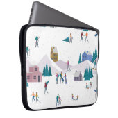 Winterurlaub in den Alpen: Aktive Menschen nahtlos Laptopschutzhülle (Vorne Rechts)