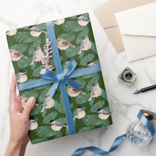 Wintervögel in Kiefernzweig Geschenkpapier