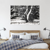 Winterwald, Schnee, Birken und Waldbäume Leinwanddruck (Insitu (Schlafzimmer))