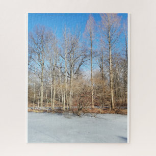 Winterwälder mit Schnee am Sonntag Puzzle