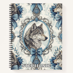Winterwolf-Portrait in Verziertem Blau- und Graura Notizblock